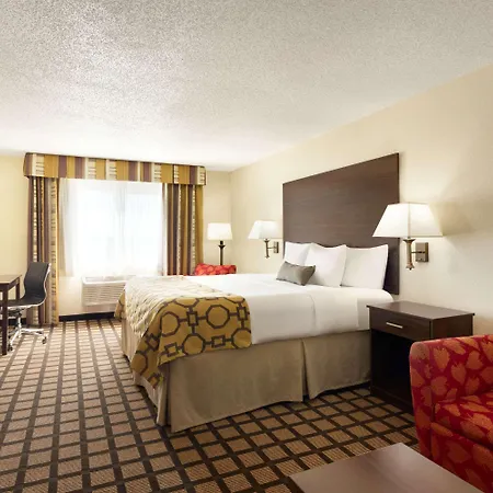 Baymont By Wyndham Salina-2